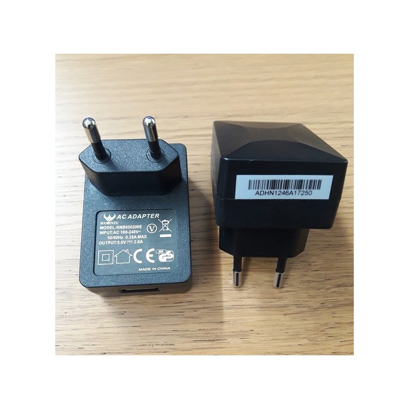 Cargador De Red Generico 2A Negro