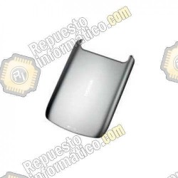 Tapa trasera plateada Nokia 701